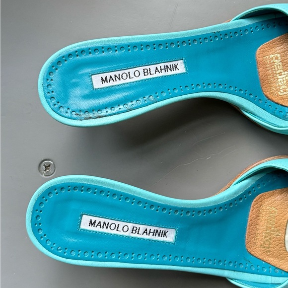 MANOLO BLAHNIK- Blue Araspemu Heeled Sandals - Picture 3 of 4